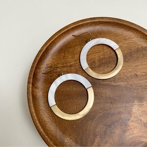 3/$20 Chico’s Matte Gold Circle Hoops Half White Mother of Pearl Drop Earrings